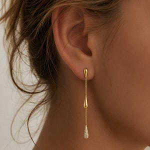 Dainty Gold Drop Earrings, Minimalist Chain Dangle Earrings, Long Gold Earrings, Bridal Jewelry, Gift for Her