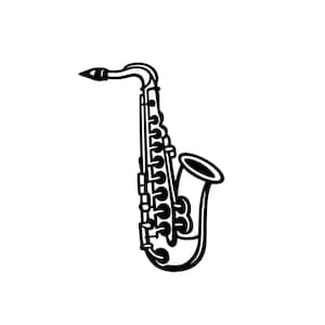 Może przedstawiać: Czarno-biała ilustracja saksofonu. Instrument muzyczny przedstawiony jest z profilu, z wyraźnie widocznymi klawiszami i czarą. Saksofon umieszczony jest na gładkim, białym tle.