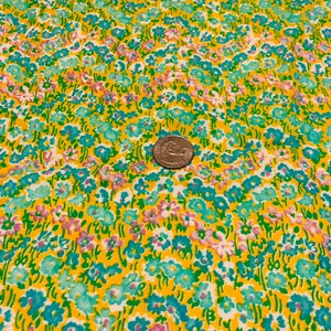 Green Muilti Color Fabric 26&quot;x31