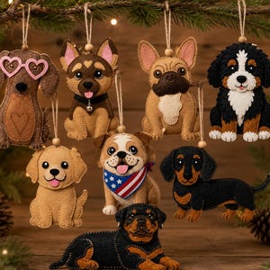 Peut inclure: Ornements de chiens en feutre, comprenant un teckel, un bouledogue, un golden retriever et un bouvier bernois. Chaque décoration est suspendue par une boucle en ficelle. Parfait pour les décorations de Noël.