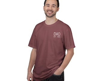 Personalized Dad T-Shirt with custom year | Minimalistic Dad Tee | Dad Est Year Shirt | Fathers Day Gift | Dad Birthday Gift for Dad