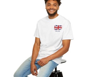 England Flag Minimalist Match Day T-Shirt | England Flag Graphic T-Shirt | Soccer Supporter Shirt | Football Lover GIft | Game Day Outfit