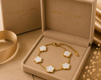 18K Gold Plated Mother-of-Pearl Clover Bracelet – Elegant Women's Bracelet – Lucky Charm – Birthday or Mother's Day Gift