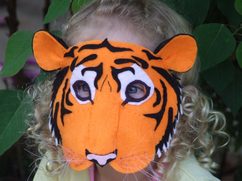 Tiger Mask PATTERN. DIY Kids Felt Mask Sewing Pattern PDF. image 8