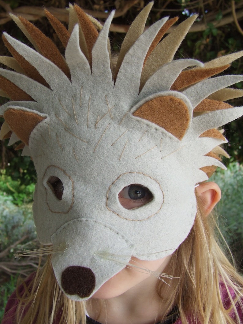 Felt Hedgehog mask PATTERN. Kids Echidna mask Sewing Patter PDF. image 3