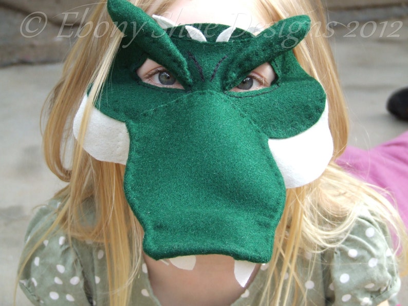 Crocodile Mask PATTERN. Kids Felt Mask Sewing Pattern PDF. image 5