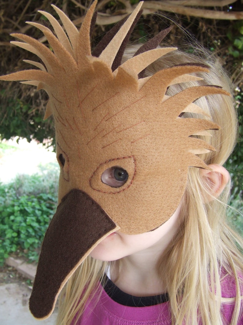 Felt Hedgehog mask PATTERN. Kids Echidna mask Sewing Patter PDF. image 9