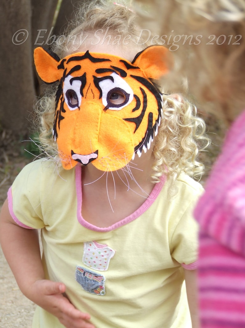 Tiger Mask PATTERN. DIY Kids Felt Mask Sewing Pattern PDF. image 2