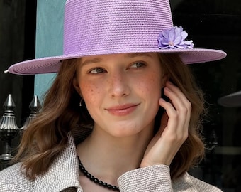 3D Flower Straw Hat Women Flat Brim Sun Hat Woven Summer Fedora Beach Vacation Hat Romantic Feminine Fashion Accessory