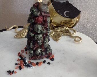 Bleeding Tower of Skulls Candle - 100% Beeswax Taper Candle and Crystal, Eco-Friendly Dark Aesthetic Decor, Perfect for Spooky Home Gift