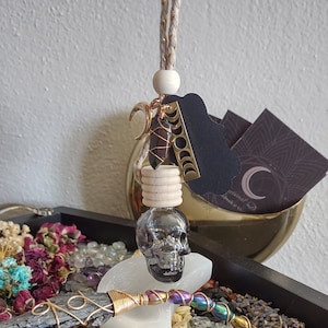 Autumn Harvest Scented Skull Diffuser with Crystals & Flowers, Unique Witchy Gift, Halloween Goth Home Fragrance, Hanging Air Freshener
