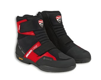 Botas de moto Ducati Corse para hombre, color negro y rojo, con tecnología Gore-Tex, calzado deportivo para turismo y competición.