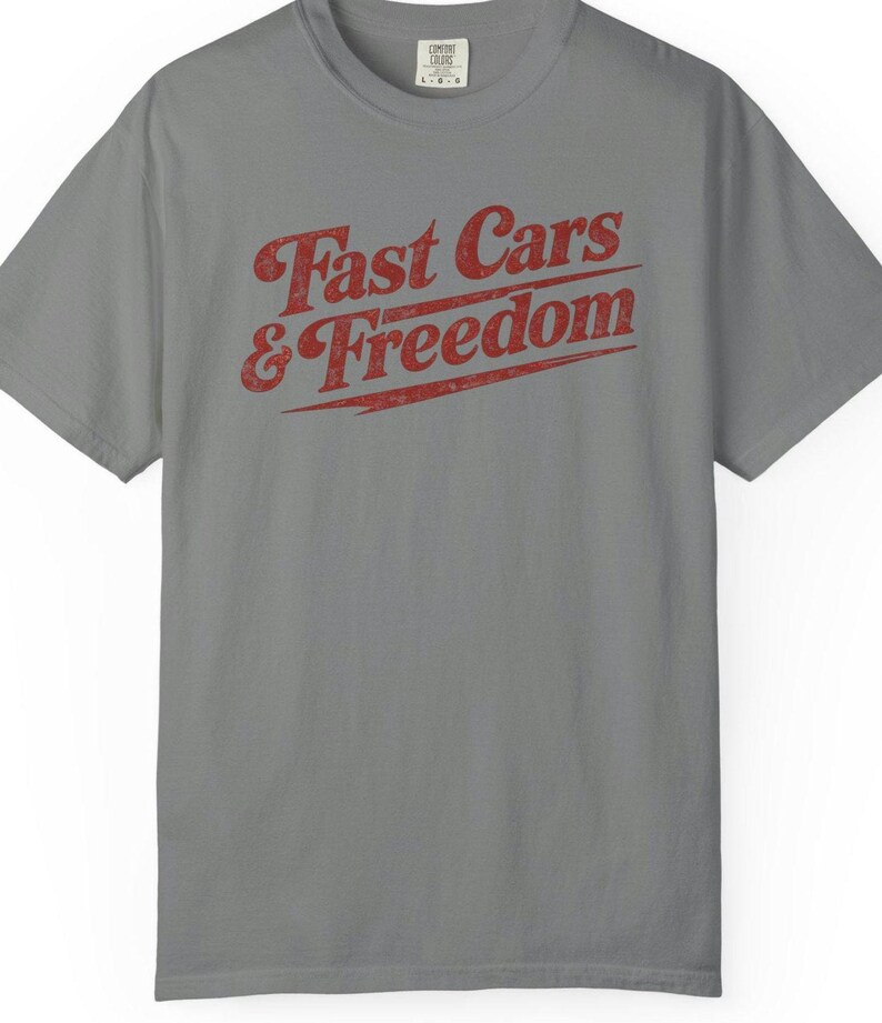 Schnelle Autos Freiheit Shirt, Vintage Racing T-Shirt, Retro Auto Show T-Shirt, Americana Grafik T-Shirt, Komfort Farben Stil Shirt, Geschenk für Auto Jungs Bild 5