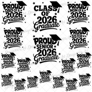 Puede incluir: Una colección de diseños en blanco y negro con temática de graduación. Los diseños incluyen frases como "Orgulloso papá de un graduado de 2026", "Clase de graduados de 2026" y "Orgullosa mamá de un graduado de 2026", junto con birretes y estrellas.