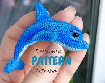 Miniature dolphin crochet pattern, miniature toy, sea creatures.