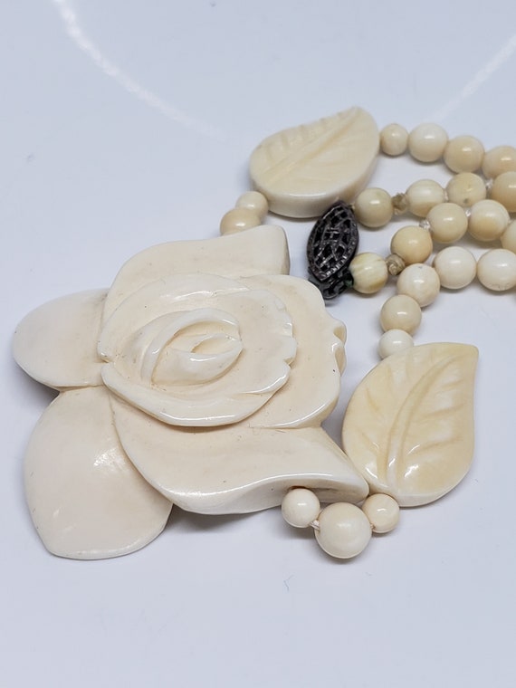 Vintage Carved Rose Bead Necklace Strand - image 3