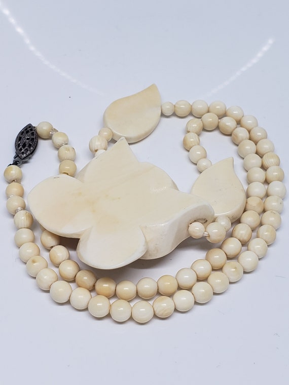 Vintage Carved Rose Bead Necklace Strand - image 2