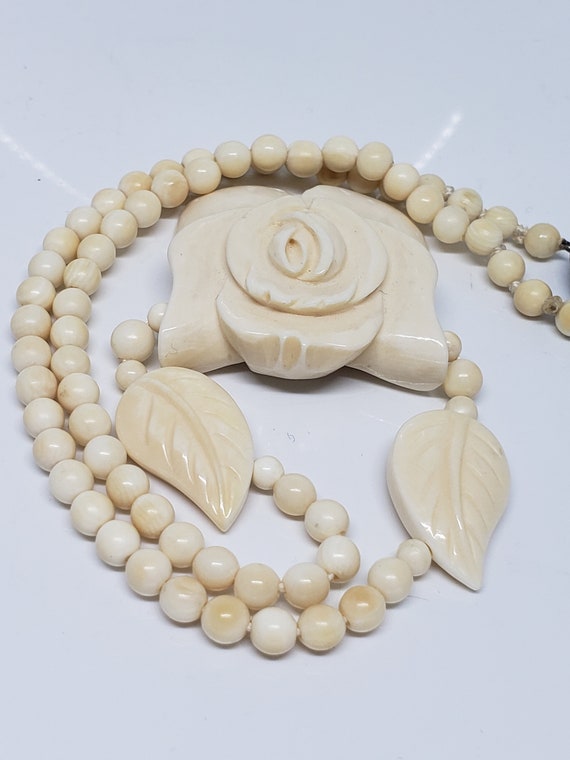 Vintage Carved Rose Bead Necklace Strand - image 5