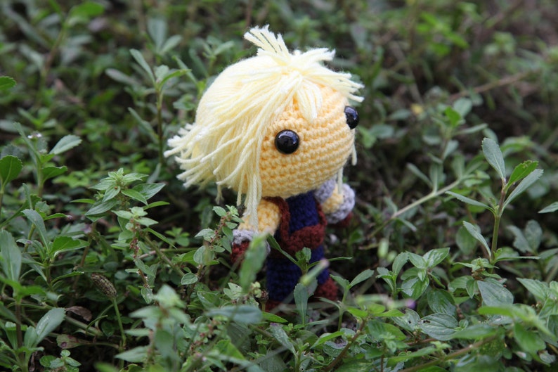 PATTERN: Cloud Strife Final Fantasy VII Amigurumi crochet pattern PDF File image 4