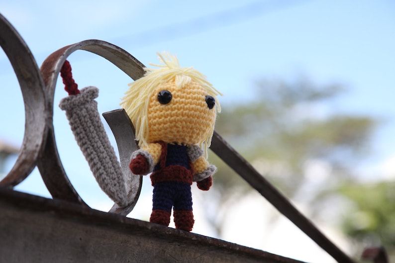 PATTERN: Cloud Strife Final Fantasy VII Amigurumi crochet pattern PDF File image 1