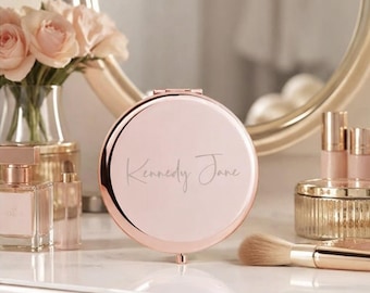 Engraved pocket mirror / Makeup mirror / Personalized wedding gift / Women's birthday gift