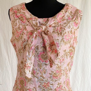 60's Pink Paisley Wiggle Dress with Peter Pan Collar M image 4