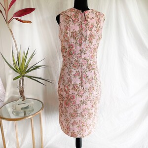 60's Pink Paisley Wiggle Dress with Peter Pan Collar M image 2