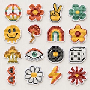 Tolles Kreuzstichmuster-Bundle (PDF), 16 Retro 70er Jahre Hippie Mini Motive (Smiley, Regenbogen, Pilze, Blumen, Peace Zeichen)
