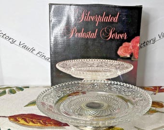 Servidor de pedestal vintage chapado en plata, nuevo en caja, 6"x6".
