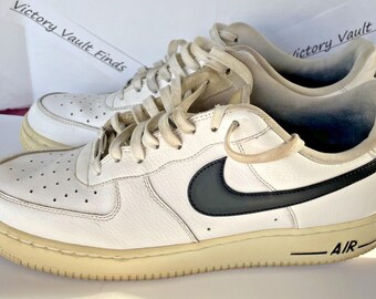 Used Nike Air Force 1 Low White Black 2015 Sneakers Size 9