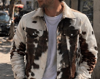 Chaqueta vaquera para hombre con estampado de piel de vaca / Abrigo camionero estilo rancho vintage con forro polar / Prenda de abrigo rústica de estilo urbano.