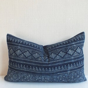 Cuscino blu batik Hmong cuscini per divani cuscini da lancio etnico blu navy tessuto cuscino stampato a mano cuscino decorativo legname batik