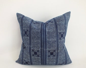 Batik Hmong Pillows Ethnic Cushion Vintage Navy Blue Indigo textile Throw pillows Decorative Cushion cover Boho Cushion Cover Sofa pillows,