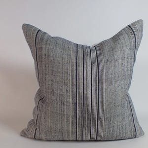 Copricuscino in canapa grigio crema, federa decorativa, tessuto a mano etnico vintage, arredamento per la casa, cuscini per divani, cuscini da lancio