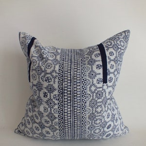 Sofa couch Cushion case Accent Pillow Tribal fabric Batik Throw pillow ethnic Fabric Cushion cover Decorative Home decor bedroom Pillowslip