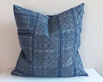 Accent Cushions Sofa Pillow Blue Batik Textile Decorative Hand-painted Cushion cover Throw pillows Tradition Ethnic design  Hmong textiles