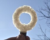 1936 Aladdin Wreath Finial Alacite Glass