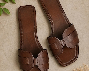 Terra Bow Leather Slides