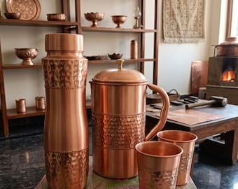 Juego de tres piezas de vasos y tazas de agua de cobre puro
