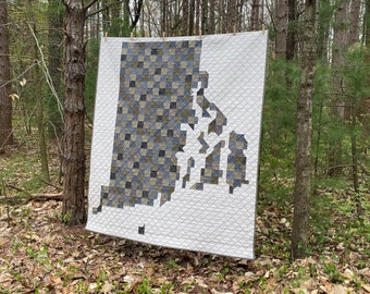 Rhode Island - PDF PATTERN - A Pixelated Quilt - Providence Newport Warwick Brown University Quilt