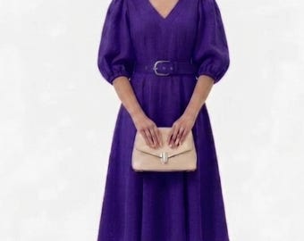Abito midi in lino viola da donna, abito a trapezio a vita alta, abito estivo in lino che valorizza la figura, outfit casual e fluido