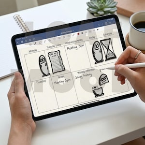 Puede incluir: Una tableta digital que muestra un calendario semanal con ilustraciones de dibujos animados y notas manuscritas. El calendario incluye secciones para cada día, con tareas y recordatorios. Se utiliza un lápiz óptico para interactuar con la pantalla.