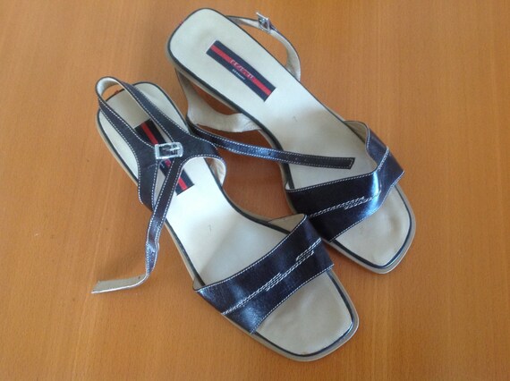 lloyd sandals