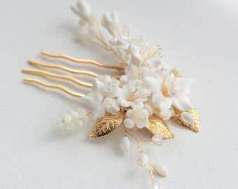 Handcrafted bridal hair comb, floral hair comb, wedding accessories