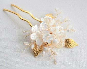 Bridal hair pin, floral hair adornment, wedding hair comb