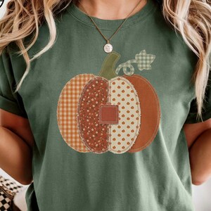 Comfort Colors® Quilted Pumpkin T-Shirt, Gingham Patchwork Pumpkin Shirt, Autumn Thanksgiving T-Shirt, Cottagecore Fall Shirt - Print Only
