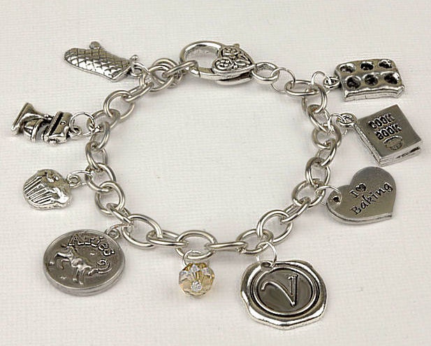 Personalized Baking Bracelet with Your Initial Zodiac and | Etsy