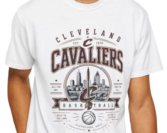 Koszulka Cleveland Cavaliers Vintage Skyline — rozmiary dla dzieci i dorosłych