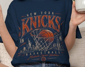 New York Knicks Vintage Graphic Basketball T-shirt