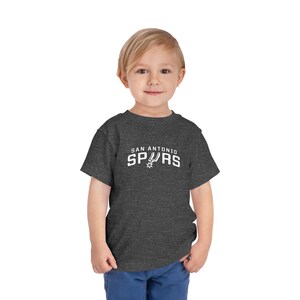 Koszulka San Antonio Spurs dla małych dzieci, dzieci i dorosłych | Koszulka z nazwą drużyny | Koszulka Victora Wembanyamy Dark Heather
